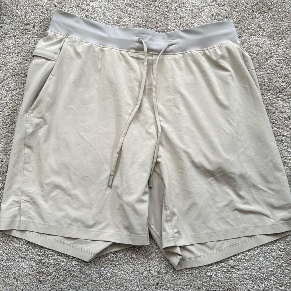 THE Short 7” inseam